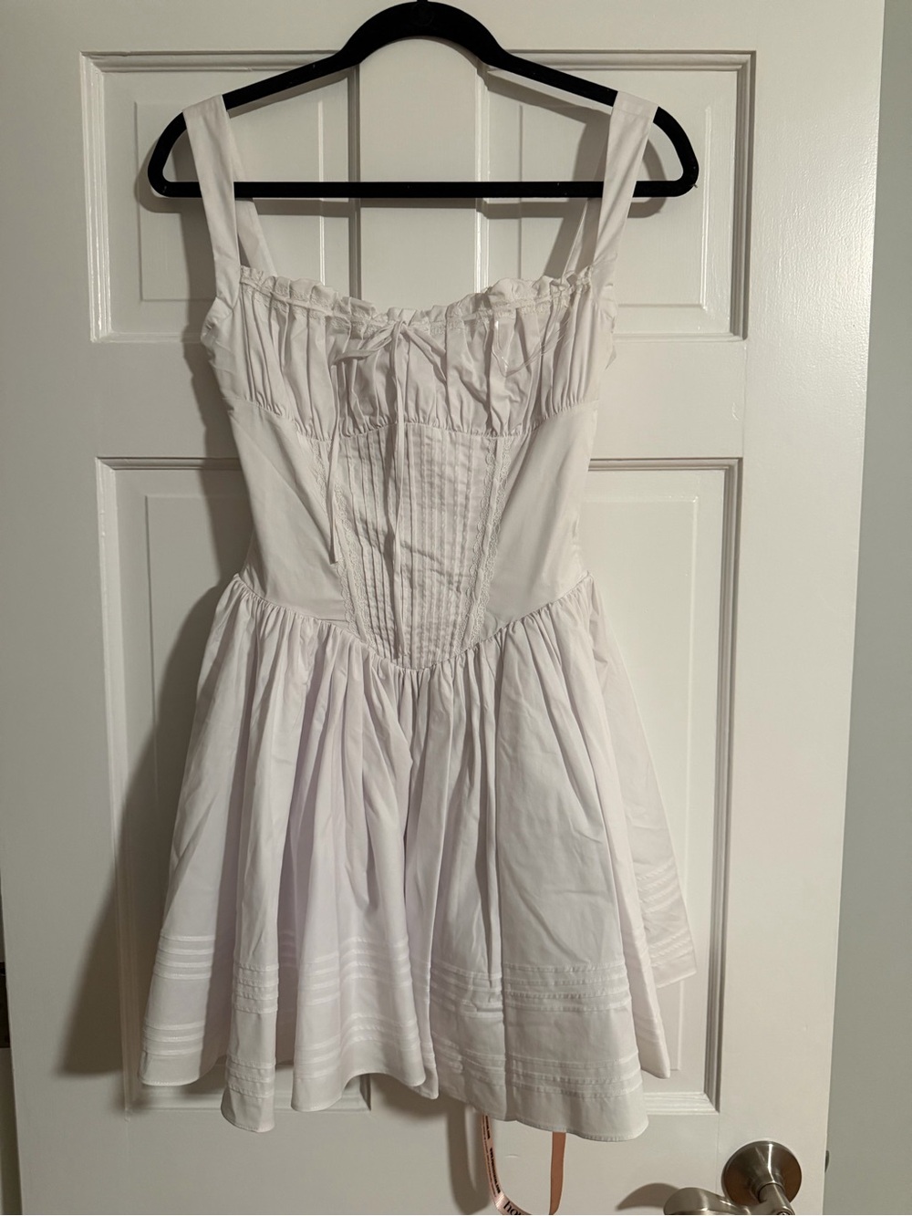 House of CB White Sleeveless Dress